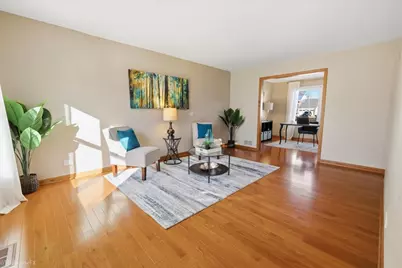 725 Leslie Lane, Schaumburg, IL 60194 - Photo 4