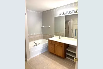 744 June Terrace, Lake Zurich, IL 60047 - Photo 10