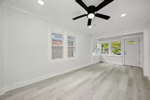 2011 Grey Ave, Evanston, IL 60201 - Photo 4