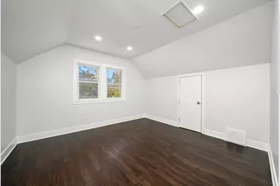 2011 Grey Avenue, Evanston, IL 60201 - Photo 16