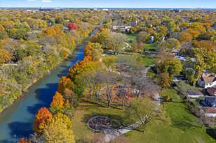 2011 Grey Ave, Evanston, IL 60201 - Photo 30