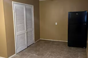 708 N Madison St, Lincoln, IL 62656 - Photo 6