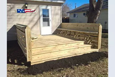 708 N Madison Street, Lincoln, IL 62656 - Photo 2