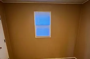 708 N Madison St, Lincoln, IL 62656 - Photo 8