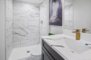 1454 N Elmhurst Rd, Mount Prospect, IL 60056 - Photo 8