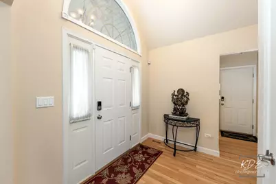 9361 Keswick Drive, Woodridge, IL 60517 - Photo 4