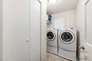 9361 Keswick Dr, Woodridge, IL 60517 - Photo 40