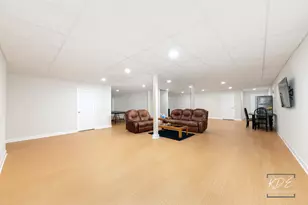 9361 Keswick Dr, Woodridge, IL 60517 - Photo 28