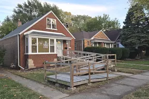 14223 S Eggleston Ave, Riverdale, IL 60827 - Photo 34