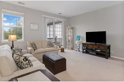 880 June Terrace #270, Lake Zurich, IL 60047 - Photo 6