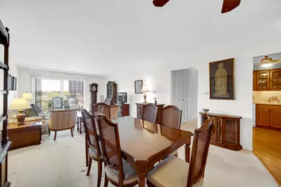 900 E Wilmette Road #406, Palatine, IL 60074 - Photo 8