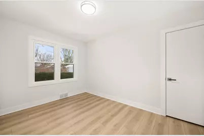 400 Kishwaukee Drive, Sycamore, IL 60178 - Photo 12