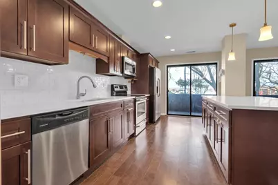 9242 Gross Point Road #310, Skokie, IL 60077 - Photo 8