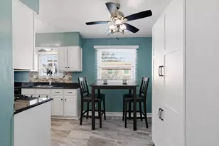 304 Jonquil Ct, Aurora, IL 60504 - Photo 14