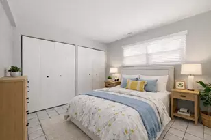 304 Jonquil Ct, Aurora, IL 60504 - Photo 32