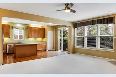 13330 Strandhill Drive, Orland Park, IL 60462 - Photo 6