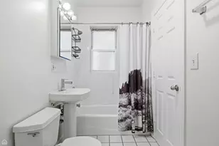 3222 W Berteau Ave, Chicago, IL 60618 - Photo 6