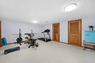 19404 Wildwood Ave, Lansing, IL 60438 - Photo 24