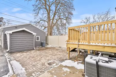 12404 S Wood Street, Calumet Park, IL 60827 - Photo 18