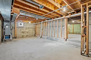 12404 S Wood St, Calumet Park, IL 60827 - Photo 16