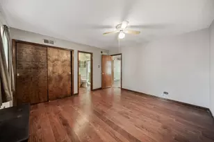 276 E Fullerton Ave, Northlake, IL 60164 - Photo 14