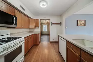 276 E Fullerton Ave, Northlake, IL 60164 - Photo 10