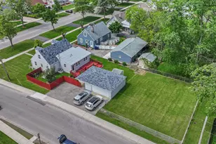 276 E Fullerton Ave, Northlake, IL 60164 - Photo 22