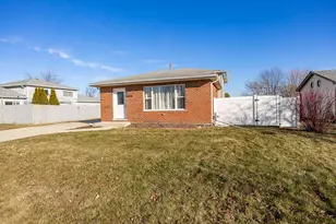 25727 S McCorkle Ave, Monee, IL 60449 - Photo 2