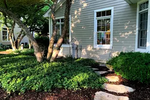 1919 Waverly Cir, Saint Charles, IL 60174 - Photo 36