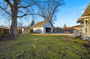 314 N Kinzie St, Thornton, IL 60476 - Photo 24