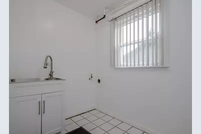 18940 Baker Avenue, Country Club Hills, IL 60478 - Photo 10