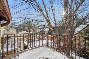 568 Burton Ave, Highland Park, IL 60035 - Photo 22