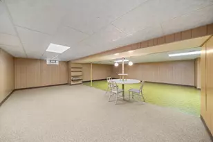 917 Sunset Ave, Earlville, IL 60518 - Photo 20