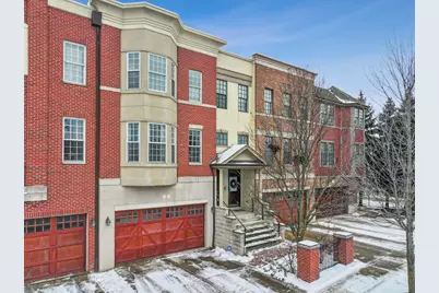 5 Illinois Avenue, Schaumburg, IL 60193 - Photo 1