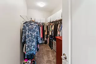 5 Illinois Ave, Schaumburg, IL 60193 - Photo 20