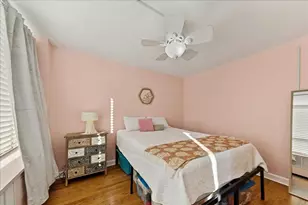 1355 N Sandburg Terrace, Chicago, IL 60610 - Photo 14
