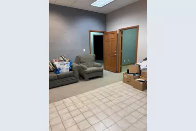 613 1st Street #107, Lasalle, IL 61301 - Photo 4