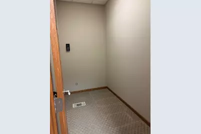 613 1st Street #107, Lasalle, IL 61301 - Photo 8