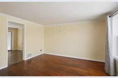 1612 N Prairie Avenue, Crest Hill, IL 60403 - Photo 4