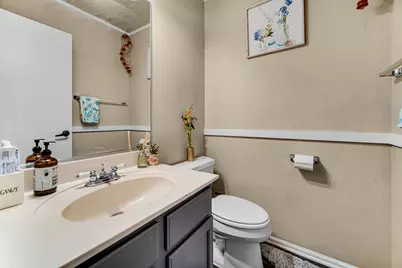 1384 Roxbury Drive, Aurora, IL 60502 - Photo 18