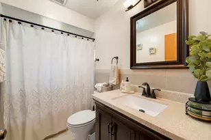 100 Des Plaines Ln, Hoffman Estates, IL 60169 - Photo 24