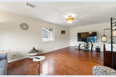 100 Des Plaines Lane, Hoffman Estates, IL 60169 - Photo 14