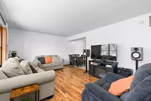 3110 Timber Hill Ln, Aurora, IL 60504 - Photo 4