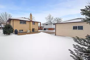 850 S Saylor Ave, Elmhurst, IL 60126 - Photo 22