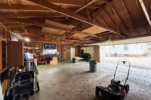 316 W Henry St, Pontiac, IL 61764 - Photo 8