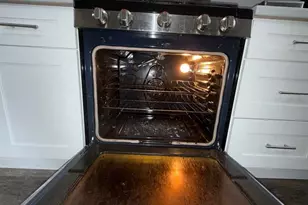 316 W Henry St, Pontiac, IL 61764 - Photo 30