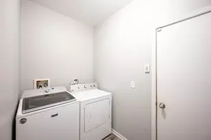 511 N Maggie Ln, Romeoville, IL 60446 - Photo 18