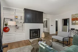 1003 W William St, Champaign, IL 61821 - Photo 4