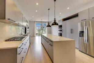 1708 W Cermak Rd, Chicago, IL 60608 - Photo 8