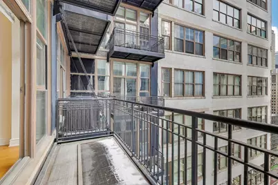 212 W Washington Street #1708, Chicago, IL 60606 - Photo 24